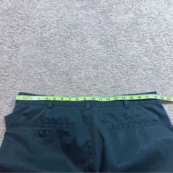 Nike Golf Dri-Fit Flat Lightweight Chino Shorts Size 36 Black 551808 - Picture 7 of 8